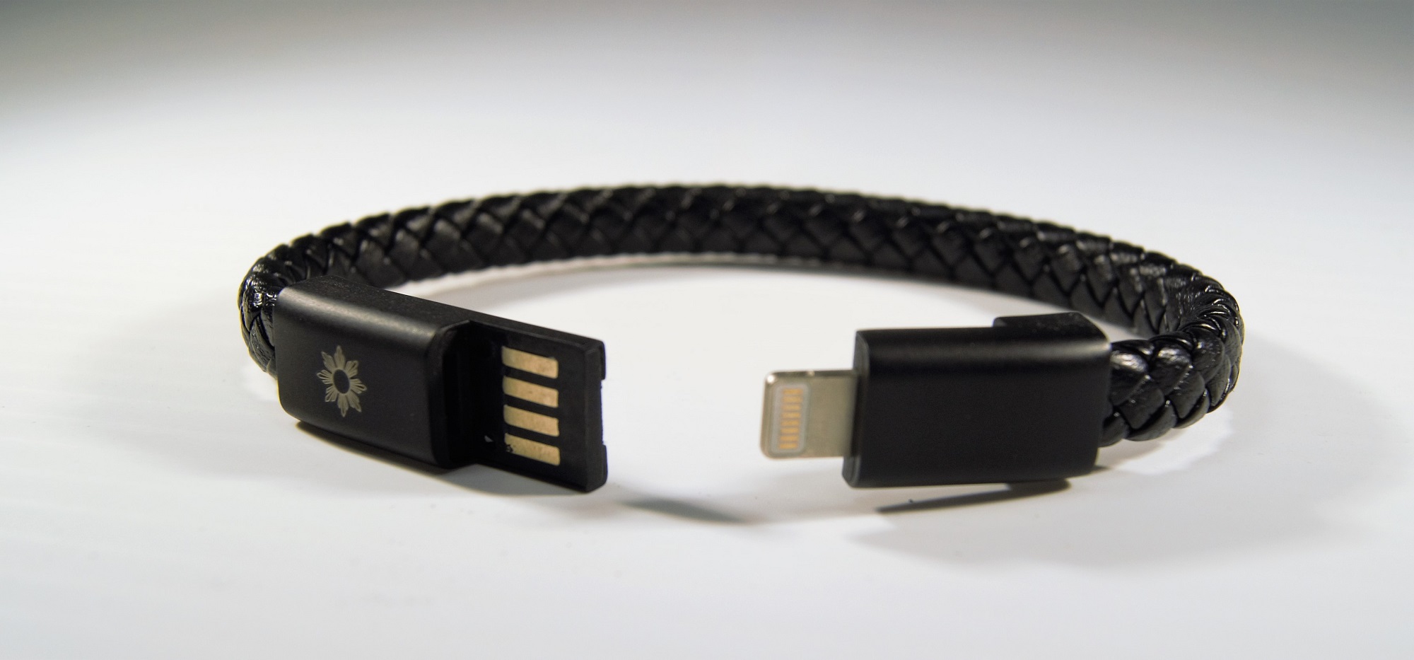 Wearable USB recharging Bracelet Beads recharging Cable flexible USB P –  Chilazexpress Ltd